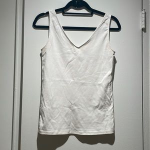 Ann Taylor - Double V tank